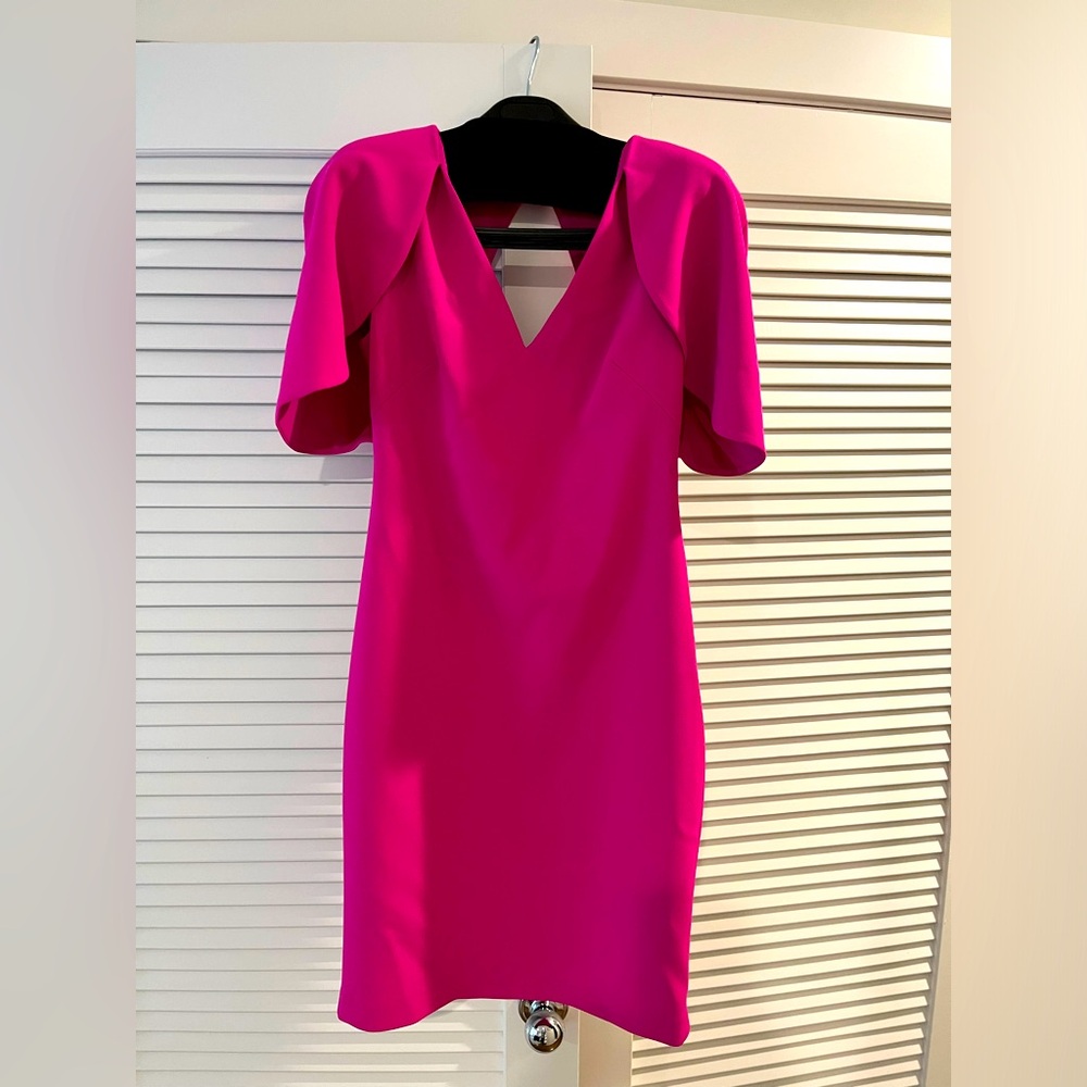 Vince Camuto Hot Pink Cocktail Dress with shoulder pads and a v neck front